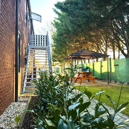 Aparthotel Comfort Housing 4*