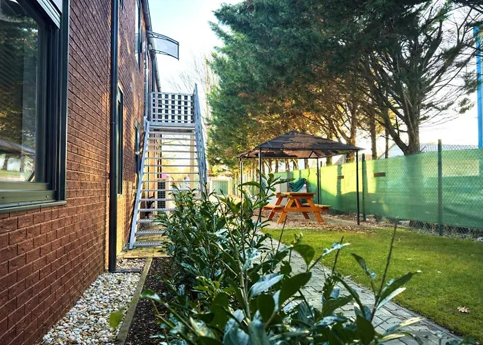 Ξενοδοχείο με διαμερίσματα Comfort Housing 4*